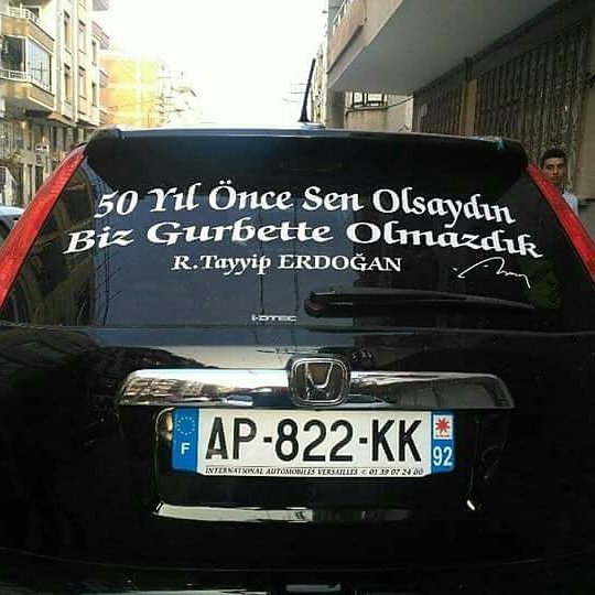 50 yıl önce sen olsaydın biz gurbette olmazdık.
Ne doğru ve yerinde bir cümle.
Rabbim ümmetin başından eksik etmesin seni Reis

@RT_Erdogan
