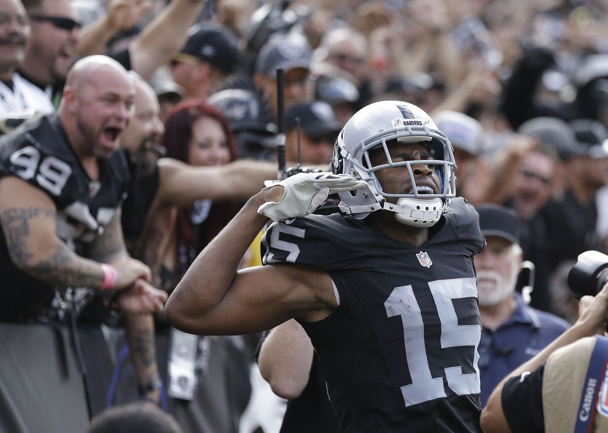 Happy birthday to WR Michael Crabtree, September 14, 1987. 