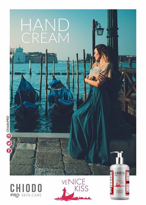 ChiodoproEu's tweet photo. We have enriched our vast offer with new products – Hand Creams, which are essential for daily care.👏
#handcream #ChiodoPRO #nails #manicure https://t.co/YdQYWyq1WS