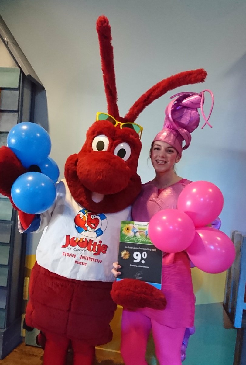 Wij bedanken iedereen! Mede dankzij jullie zijn wij de beste Ardoer van 2017! Namens ons hele team Bedankt! #ardoer #hollandtopcampings