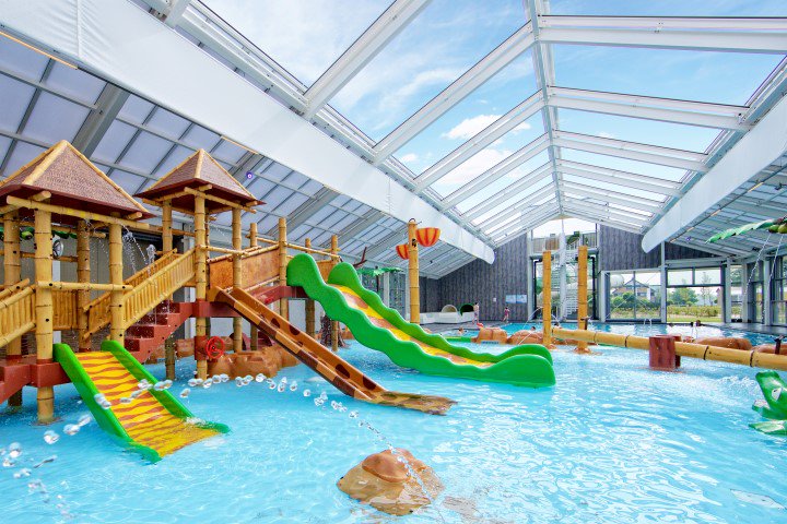 BrightBuildings's tweet image. Unique #swimming facilities co-creation Bright Buildings &amp;amp; Van Egdom @Tubesensation #OpenSky #sunroof Watch movie: bit.ly/2f97C4R