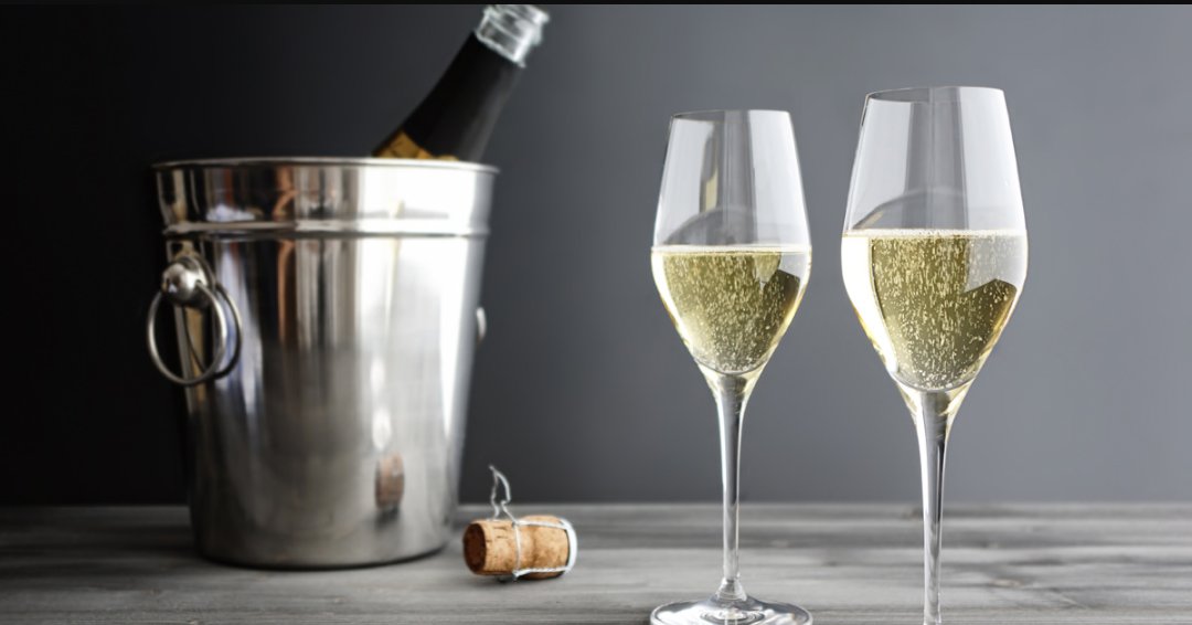 The drinks are on us after a lucky winner played our Spin-to-Win &amp; won themselves a magnum of champagne. Have you played yet? #Competition