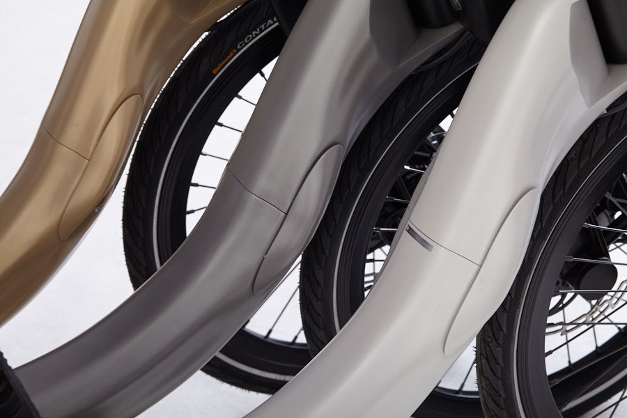 jivrbike's tweet photo. #Gold, #moonsilver or #silver - which one would you go for? https://t.co/Nm5TqBjzwp #jivr #bike https://t.co/9RTDRML7od