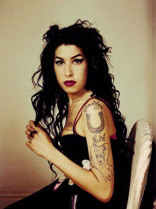 (¸.´¯` . Happy Birthday ¸. *¨  ´¯) ¸. ´¯) Amy Winehouse (¸ ´ (¸. ´´¯` .¸¸. ¸. *¨ 