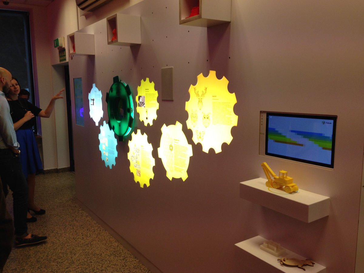hannagw's tweet photo. Cieszę się, że pierwszy w Polsce #FabLab powstaje w @warszawa. To w takich miejscach nowe technologie spotykają się z kreatywnością. https://t.co/6cP7uRbmGV