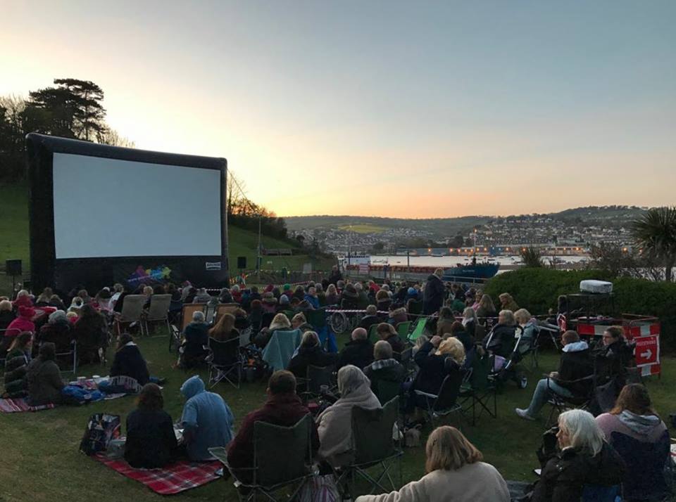 Popupevents1's tweet photo. Open Air Cinema October 27, 21:30–23:00 Manor Gardens, Exmouth Tickets @ FB popupevents1 @ExmouthEvents @exmouthpeople @Whatson_Devon Pls RT https://t.co/ridsG0JBrO