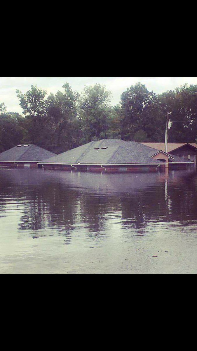 goqivana's tweet photo. So sad what happened in FL! #claycounty #hurricaneIrma #stillneedprayers #livesforeverchanged #Jacksonville #flstrong https://t.co/d6Dk6t82yz