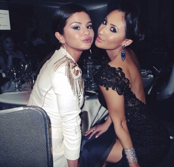 View image on Twitter