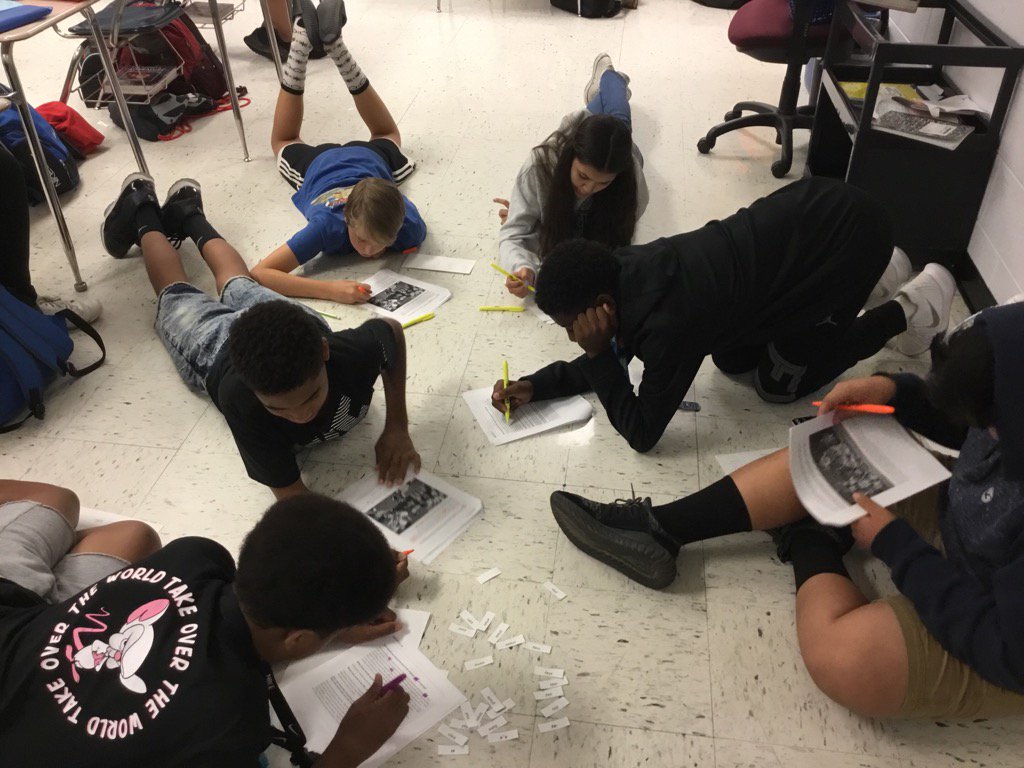 MrsFergusonGMS's tweet photo. 8th graders focusing on their spelling with a word sort! https://t.co/XA2wEdURJC
