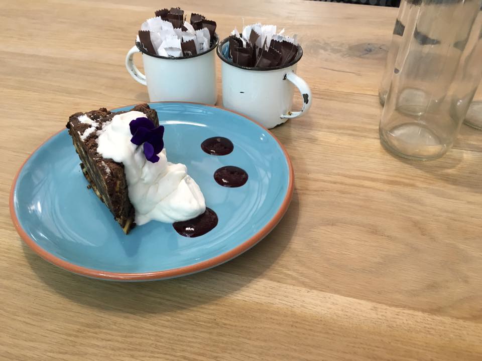 Terbodore Café tweet media