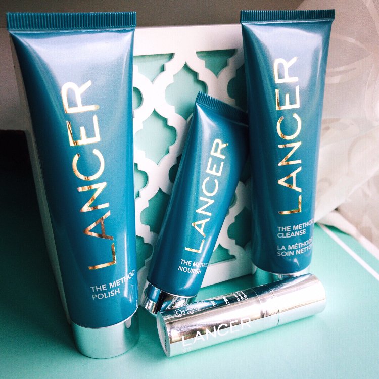 juneebie's tweet image. Can't wait to #livelovelancer #lancerskincare @drlancerrx @sephora @influenster