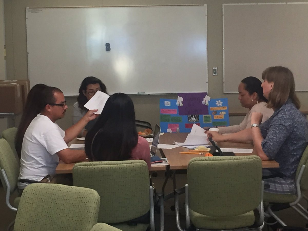 anniesmurphy's tweet photo. STEAM Club Writing Training for afterschool staff. @campbellusd #cusdextensions https://t.co/3qh3QX0X75