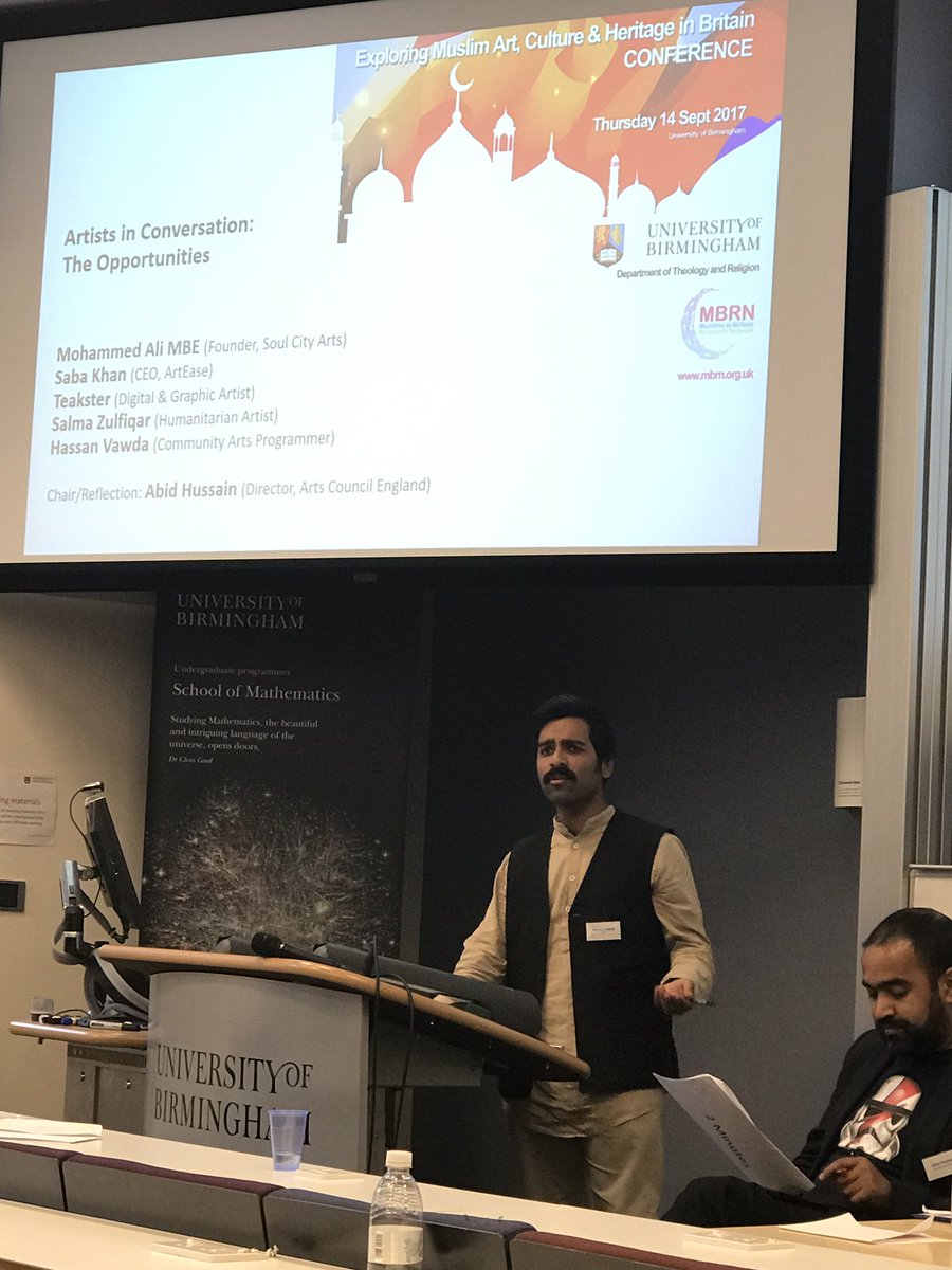 @HassanEVawda talks of burden of identity in #muslim community &amp;  #arts &amp; trying 2 balance creative expression in both spheres #MBRNArtConf