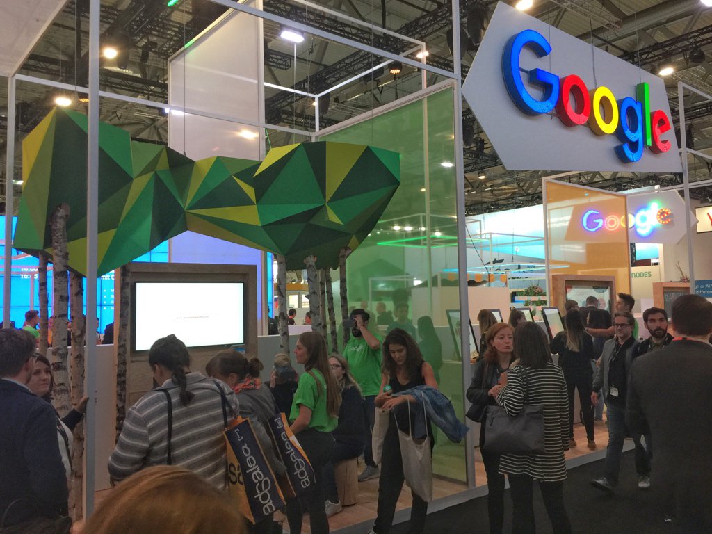 shapefruit's tweet photo. Hey @GoogleDE #dmexco #dmexco2017 https://t.co/zxljpGQMyz