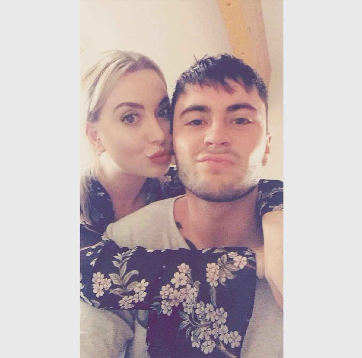 maxdanielmcgraa's tweet photo. Not long now @laurenmariiee_ ❤️🥓 https://t.co/YFq3lTt4Dt