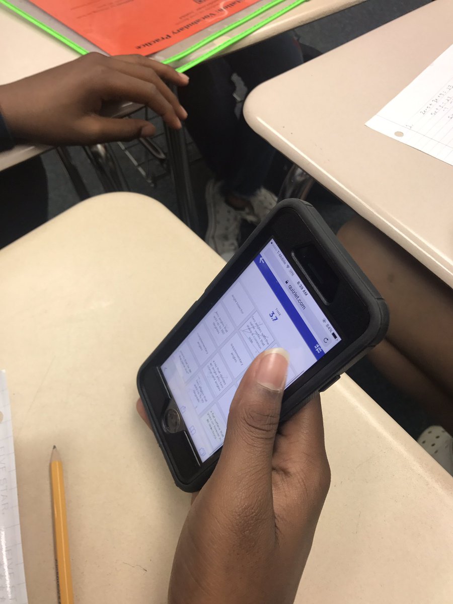MsBDwyer's tweet image. Station work for review of the first 4 sections of Geoemtry. #Vocabulary #AngleAddition #SegmentAddition #MeasuringSegmentsAndAngles