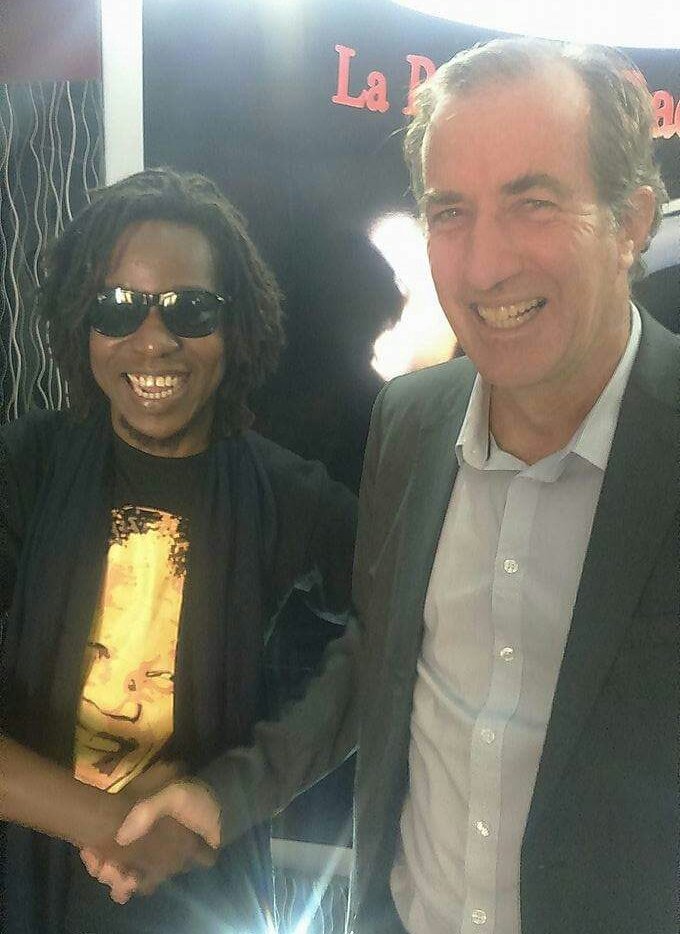 NicolasJoob's tweet photo. Entretien ce matin avec S.E #ChristopheBigot Ambassadeur de France au Sénégal 

#FrancoFonic #Afridi #MusikBi 

20 Septembre 2017 https://t.co/QYdSLCEEdq