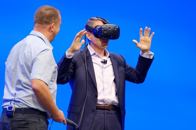 MacriTimes's tweet photo. VMworld 2017 Europe general session replays are now available on-demand https://t.co/ejvQeHZGGn https://t.co/VF54LxbmAw