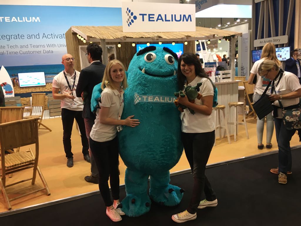 360dialog's tweet photo. Visiting the stand of our close partner @tealium #dmexco2017 #360dialog #partners #mobilemarketing #mobileautomationplatform #smsmarketing https://t.co/nFmRhjqde1