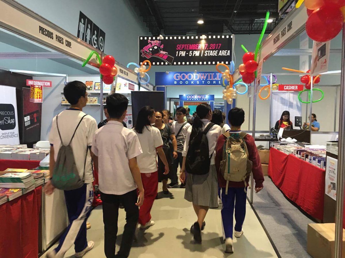SSGOnIine's tweet photo. Today's Update: SSG Officers went to the Manila International Book Fair to explore and hunt for their favorite books 📚 https://t.co/UaJ10Fn1Zx