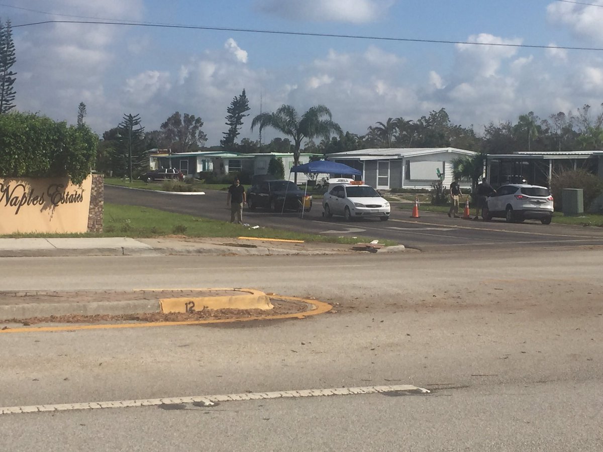 jenntitus10's tweet photo. @POTUS expected to tour this neighborhood in Naples when he lands. It's a mobile home park. So many homes here destroyed. #wtsp https://t.co/itsvqsycOH
