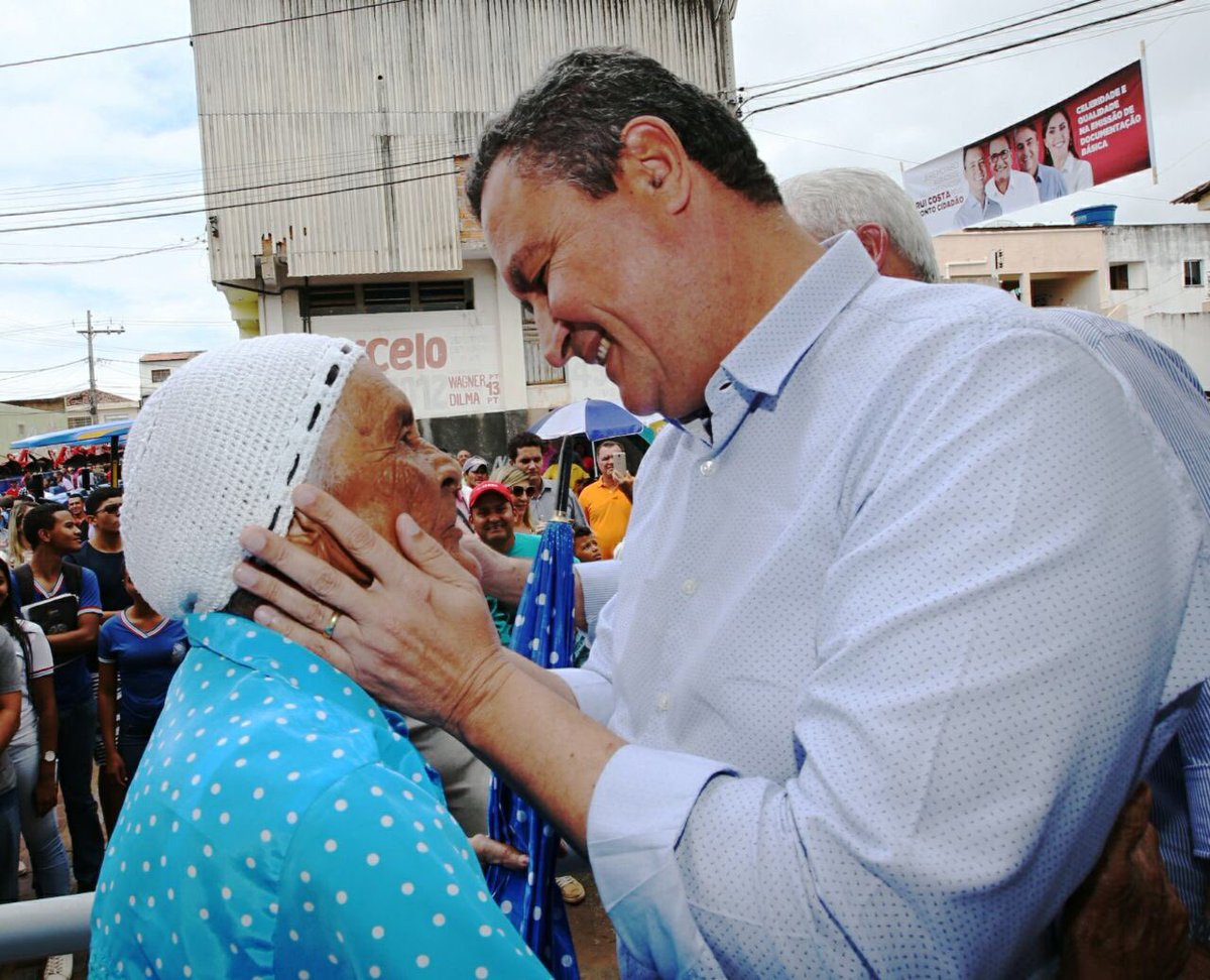 costa_rui's tweet photo. Ouvir👂as pessoas e ter carinho por elas faz toda a diferença. Acredito nisso! #Jeremoabo https://t.co/fRhp3Iviv8