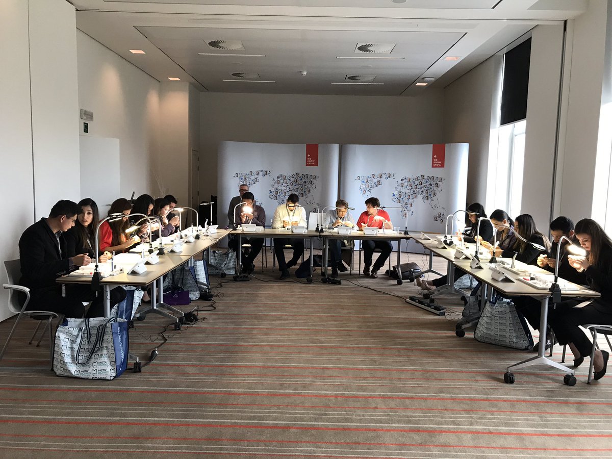 #DentsplySirona workshop for WaveOne Gold #European Society of Endodontology