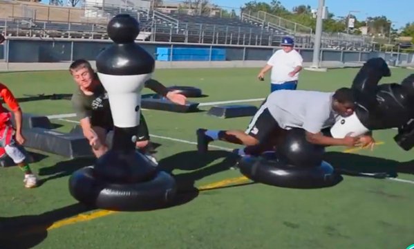 tfasports's tweet photo. Revolucionamos los entrenamientos de #futbolamericano somos distribuidores oficiales de #ELHOMBRESOMBRA contáctanos https://t.co/wwiyd3Teov https://t.co/q5cKJZccZm