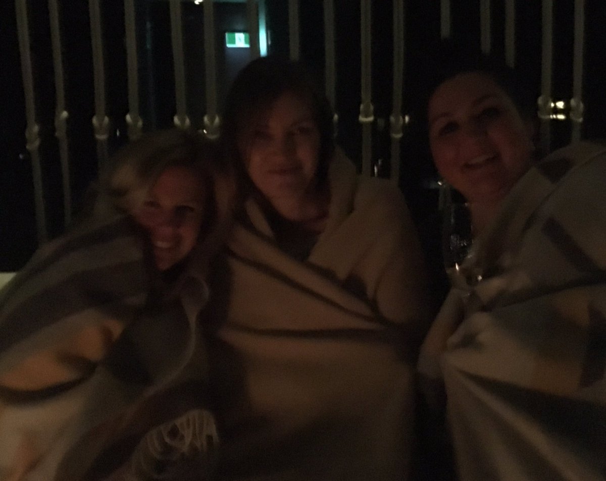 #Sydney #chic <a href="/zephyrbar/">zephyr bar</a> <a href="/SarahChaser/">Sarah Chaseling</a> <a href="/Helen_Boyd_Dean/">Helen Dean</a>  #ARNAWARDS #cold #whathappendtospring?