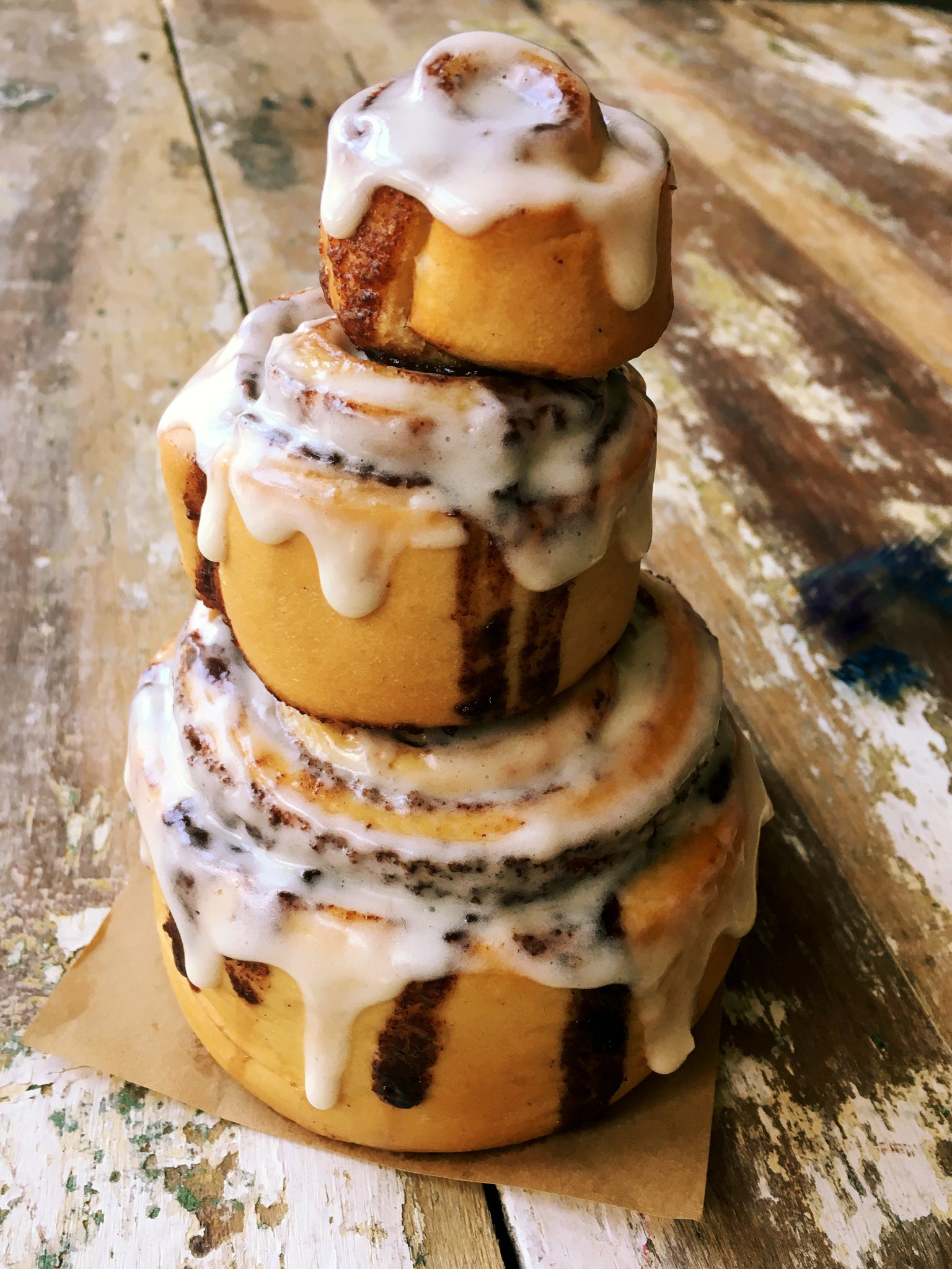 Featured image of post Simple Way to Cinnabon Classic Roll Size