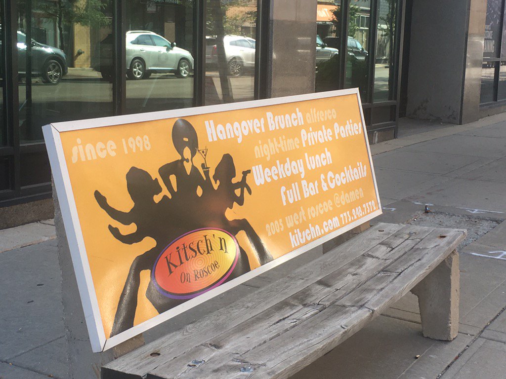chicagobars's tweet photo. Oh hey @dineanddrinkguy bought a #11 bus bench for @kitschn - they do a nice huevos rancheros BTW. #freeplug https://t.co/jnCSPlG4Gt