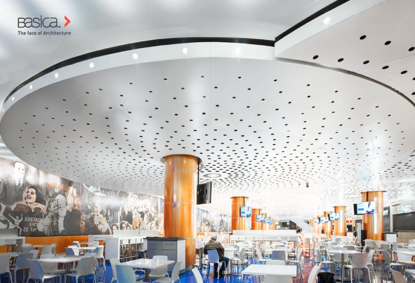 GBasica's tweet image. C.C. Perisur. Plafón de #AluminioSólido #MetalExperts. Perforaciones a la medida del proyecto. goo.gl/Em6ND9