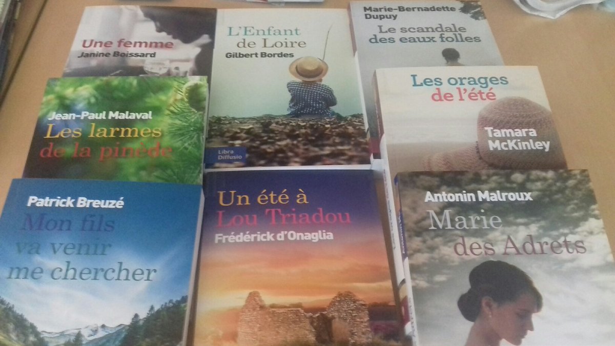 mediagueb's tweet photo. des nouveautés pour la rentrée
#BD & #Largevision https://t.co/364I4zUNRt