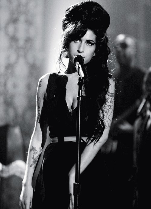 Happy birthday to THE Queen. Happy birthday Amy Winehouse. 