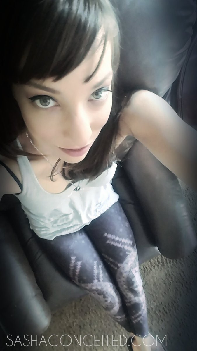 sasha_conceited's tweet photo. I know I look so harmless and innocent, but looks can be deceiving.
#Femdom #MindFuck #Illusion #MakingYouPay
https://t.co/4pU08IlMYb https://t.co/QWcHtVxJlg