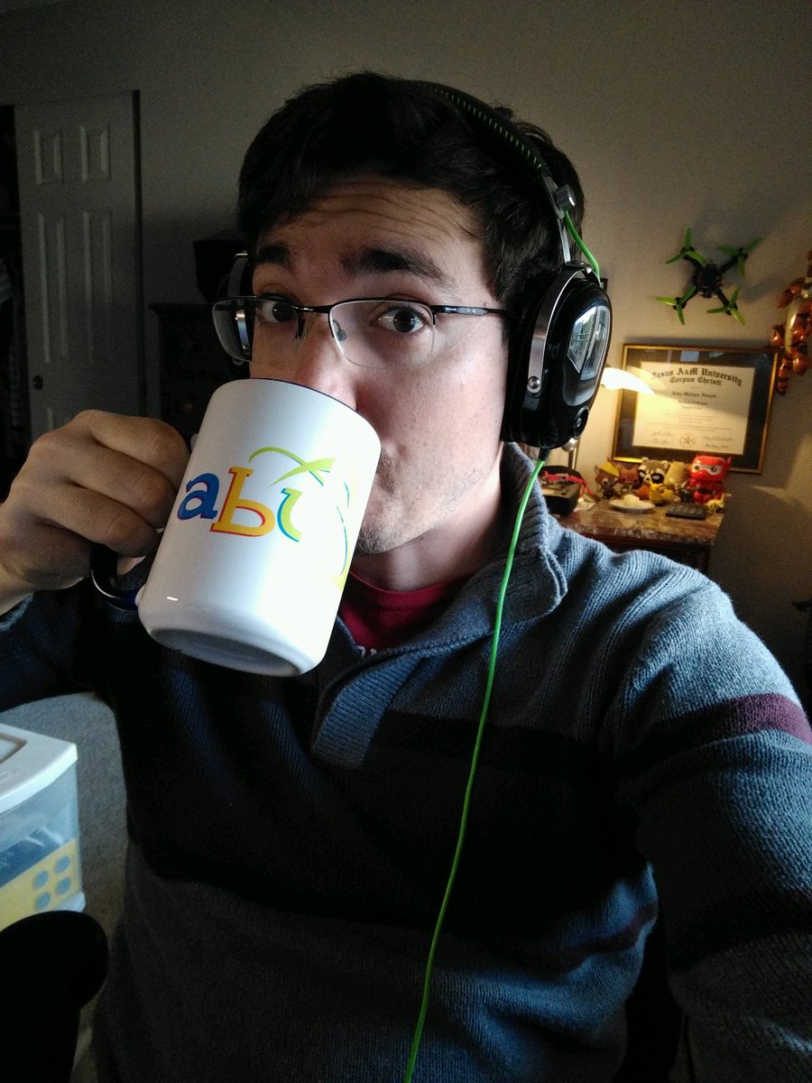 TheCubCaretaker's tweet photo. Company calls are better with @ABUDiapers #WonderIfThereAreLittlesOn #ItsVideo https://t.co/TIQGtJmjcI