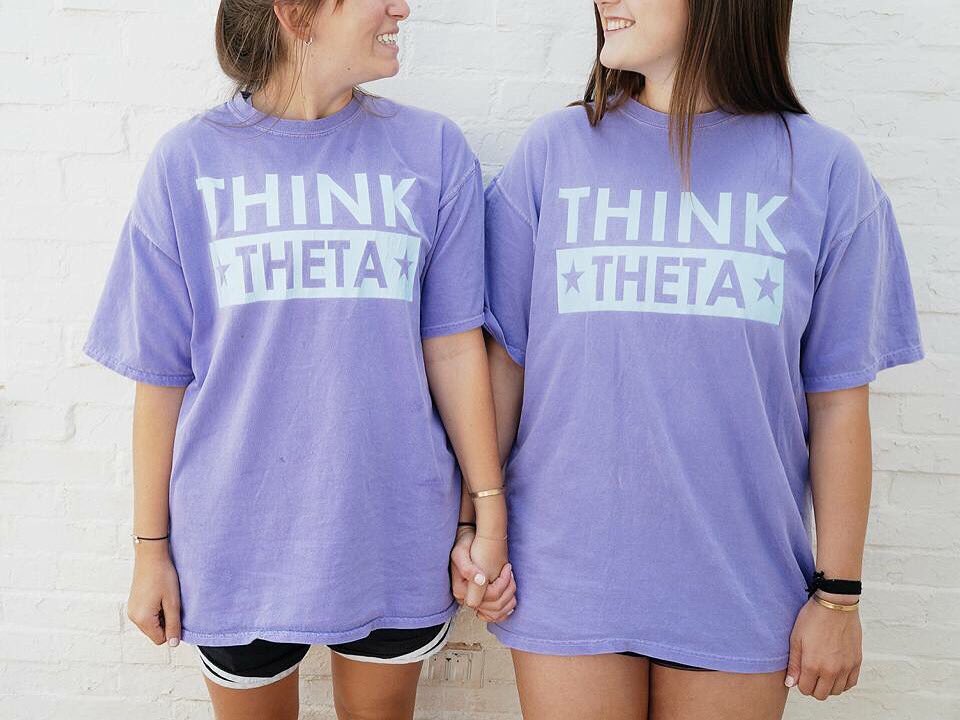 THETA THURSDAY!!! Catch us at the SUB 11-1 for some candy &amp; joy!!! 🍭🍬💕🌟