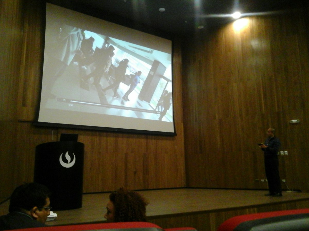 Milayo139's tweet photo. #OnedayDLX #LaureateDLX #MobileAdventure
Mañana de creatividad https://t.co/k6gtRC0EFW
