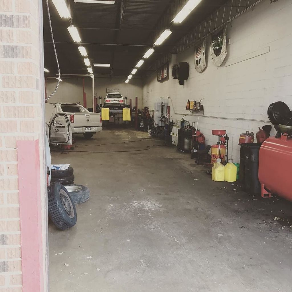 bradleydelliott's tweet image. #properalignment #e30m3 #e30 getting closer ift.tt/2f99D15