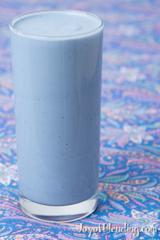 joyofblending's tweet photo. The elusive naturally blue smoothie https://t.co/ZujJpi4R9j https://t.co/7VUhBYEEcg