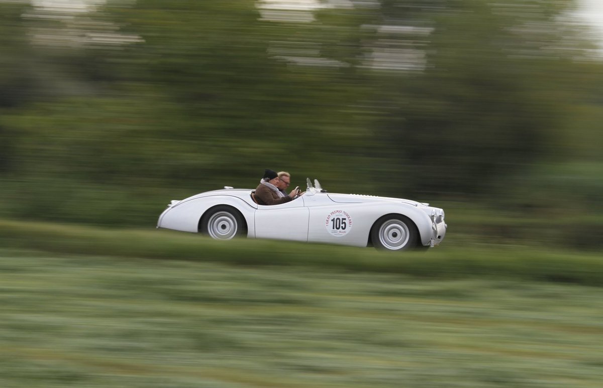 La carovana di auto storiche del Gran Premio Nuvolari arriva a #Rimini!
bit.ly/nuvolarigp2017