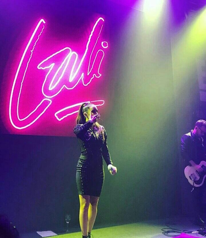 HuecasDeLali's tweet photo. #LaliEnVivo a esta bomba la vamos a ver y ya hay fechas en Rosario y Córdoba! @laliespos @LaliMusica 👏❤😍 https://t.co/QxnD71yei9