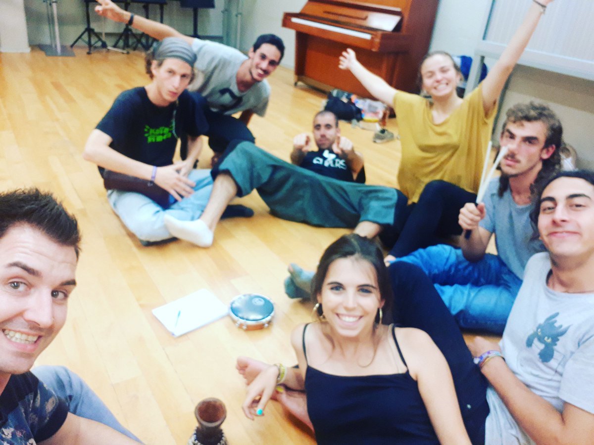 Kata Kitinga tweet media