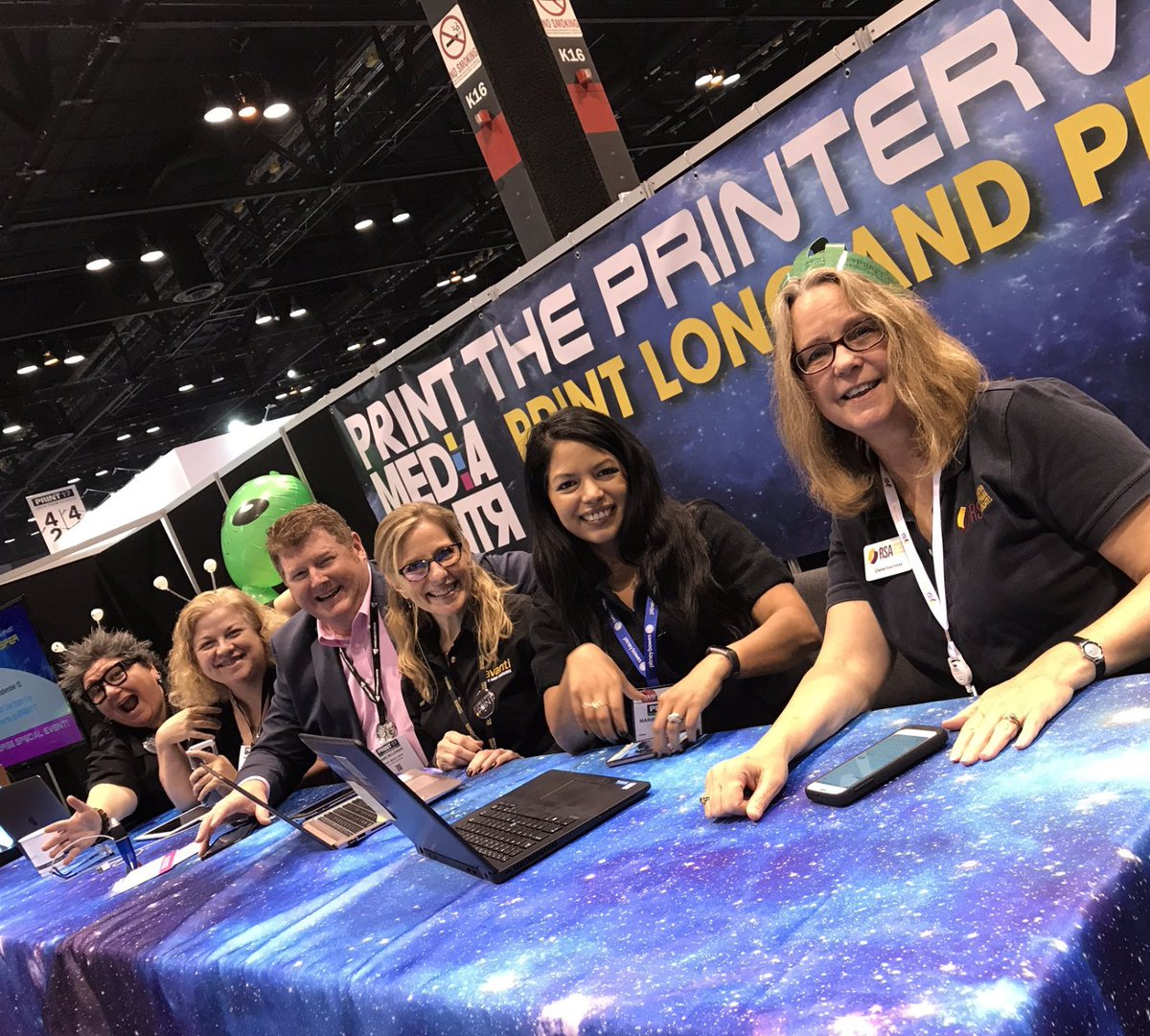 PrintMediaCentr's tweet image. Next year we get @ErikHoldo up here with us! Live tweeting #printchat - memories in the 2017 #printerverse at #Print17