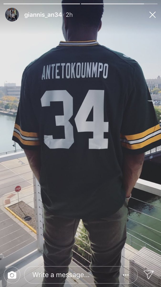 Bucks's tweet image. The Greek Freak leaves no doubt who he supports!! @packers 

📸 @Giannis_An34 IG