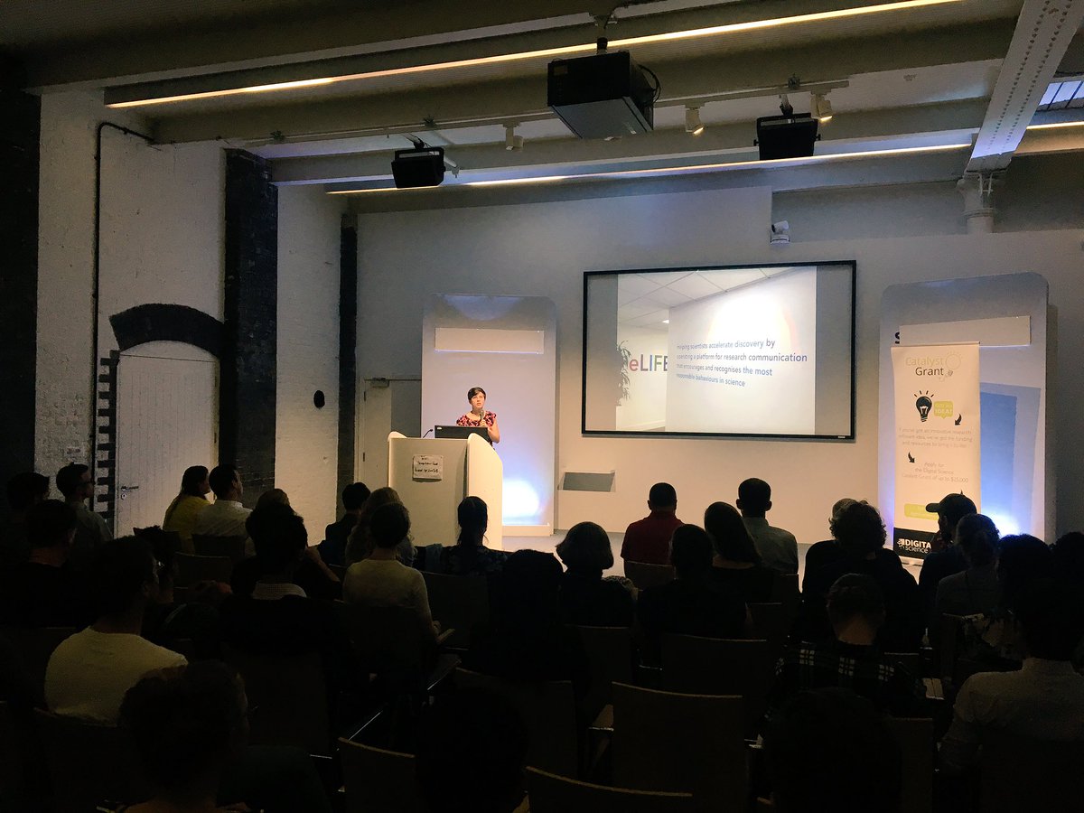 radicalscipod's tweet photo. Woohoo! @npscience of @eLife kicks off our #SDLab event. Talking openness and transparency in science. π€π¬ https://t.co/Jxkv3AUDKm