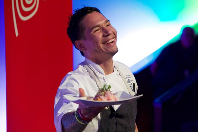 sumaqpff's tweet photo. #TBT Chef of the Year @joseluischavez from #missionceviche paying homage to Venezuela with an aji de gallina arepa during #SUMAQ217! https://t.co/yEcvJ95uXS