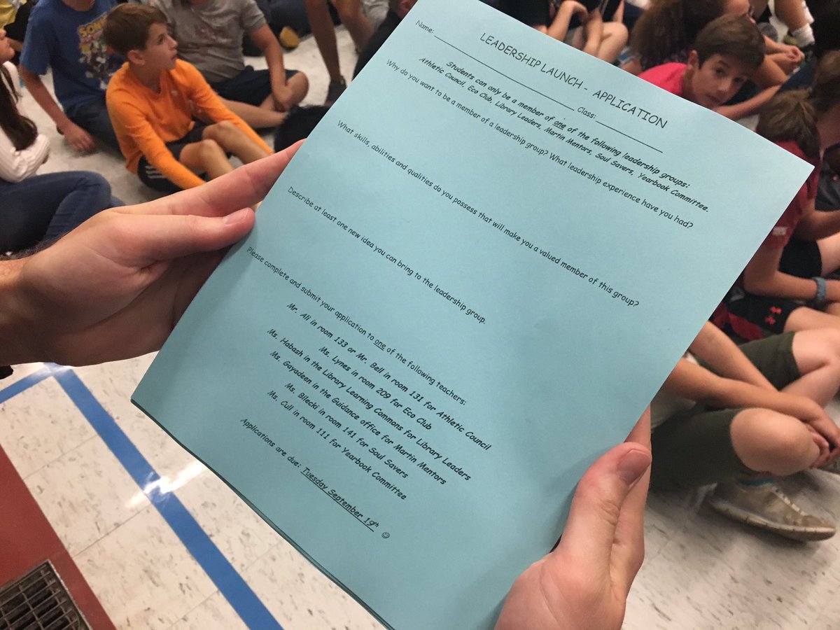 Amazing #leadership and <a href="/TerryFoxCanada/">Terry Fox Foundation</a> launch <a href="/AllanAMartinPS/">Allan A. Martin</a> thanks Trinity class 86 and Ms Bilecki #peelproud