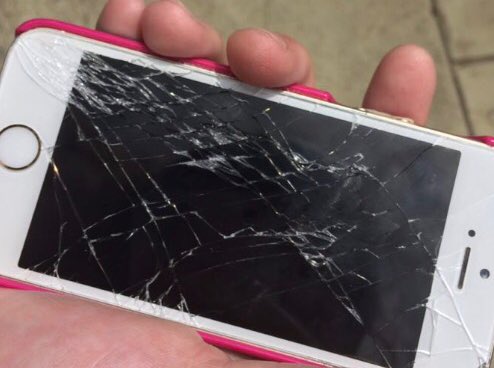 FEELlNGWHITNEY's tweet image. rt or bad luck #DolanForStreamys