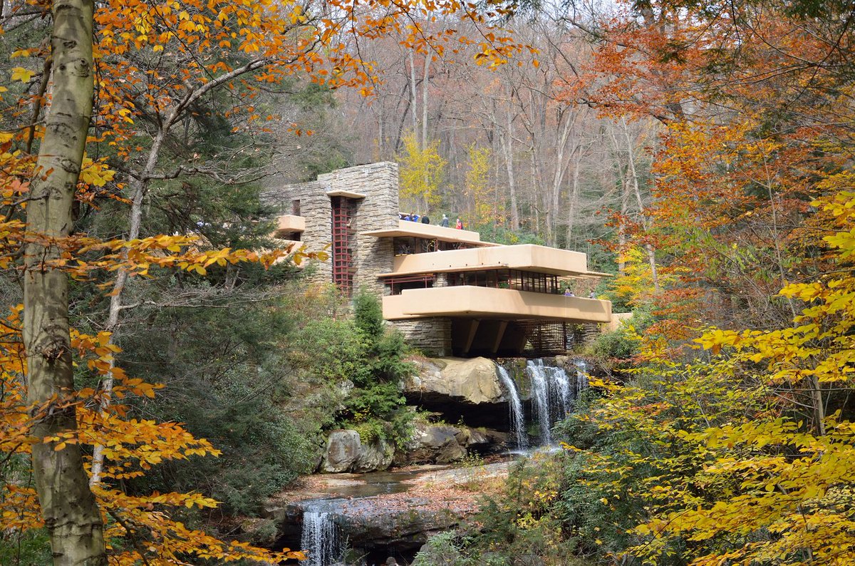 Fallingwater's tweet image. Fall is our busiest season, &amp;amp; for good reason! Planning a trip? Please book tickets in advance: bit.ly/2uz0fpe #Fallingwater
